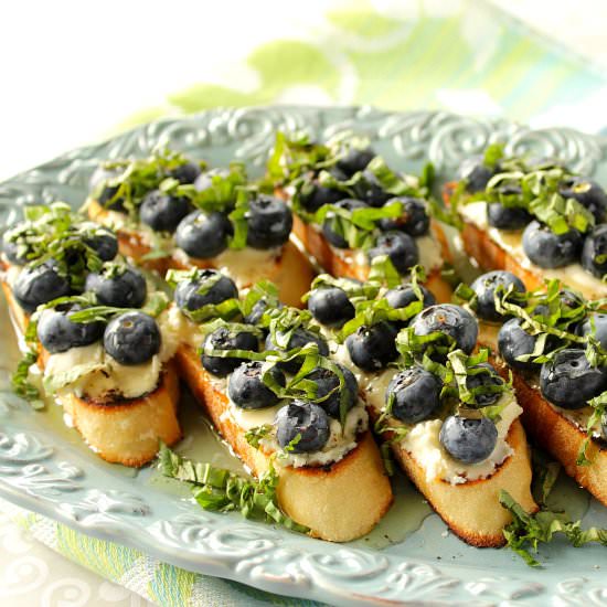 Blueberry Basil Bruschetta
