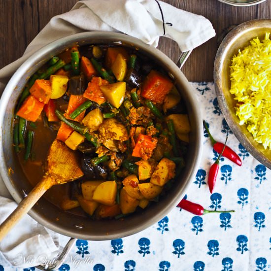 Healthy Vegetable Vindaloo