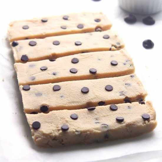 Chocolate Chip Cookie Dough Protein Bars