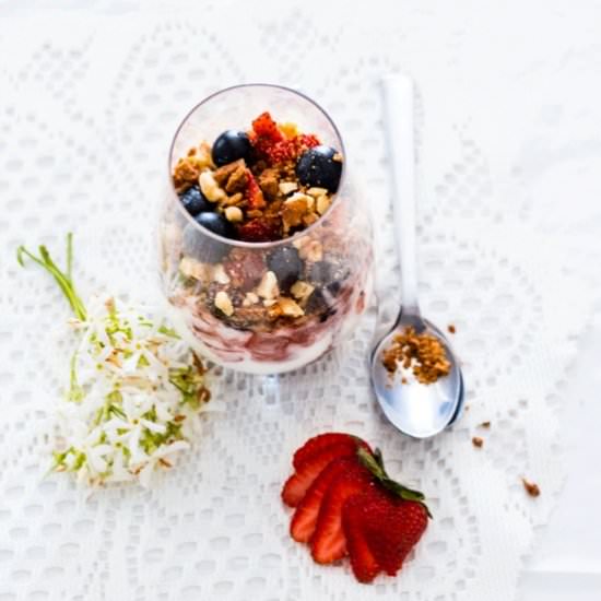 Yogurt Berry Parfait