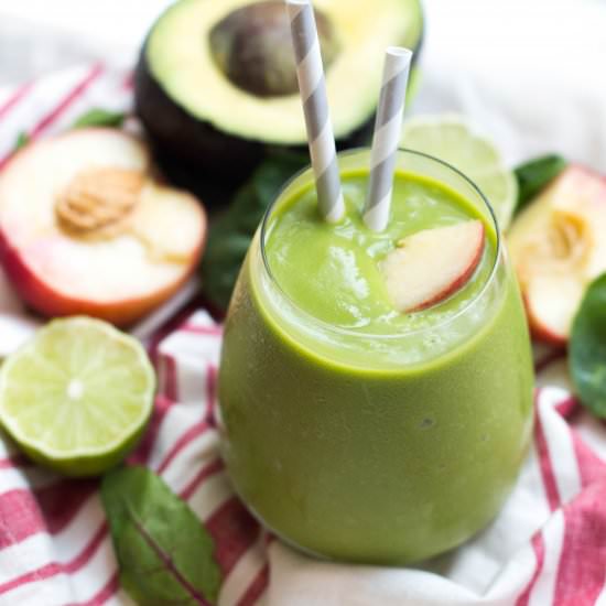 Green Avocado-Peach Smoothie