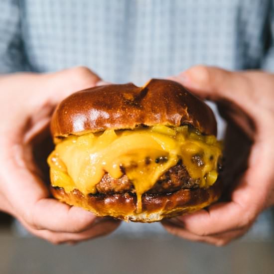 Green Chili Cheeseburger