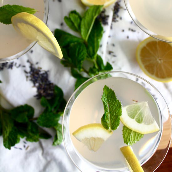 Lavender Mint Vodka Lemonade