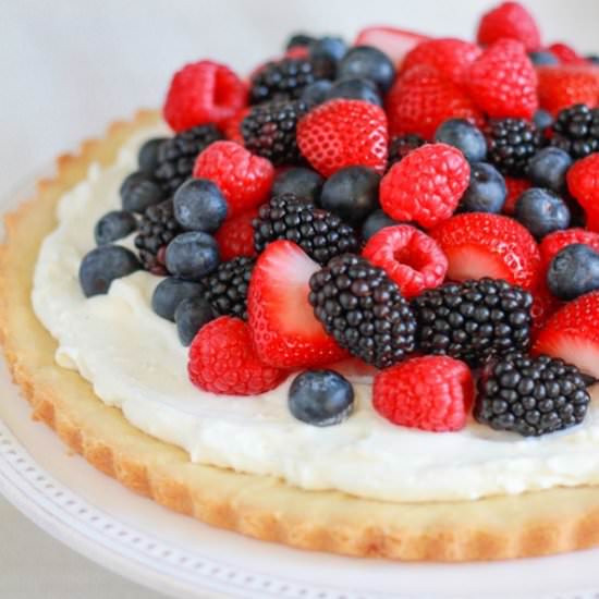 Berry Tart with Cookie Crust