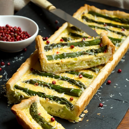 Puff Pastry with Green Asparagus