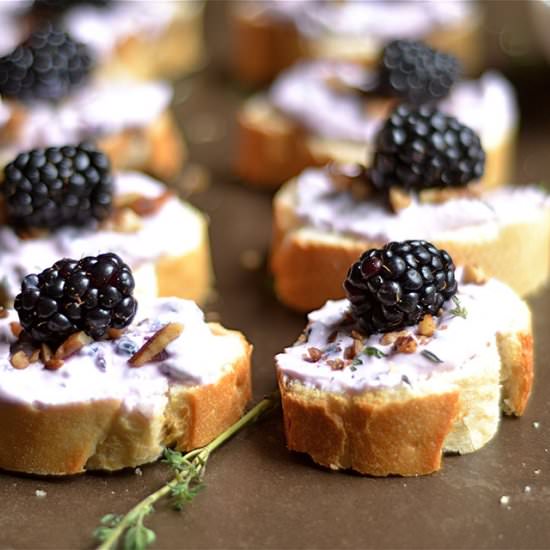 Blackberry Goat Cheese Crostini