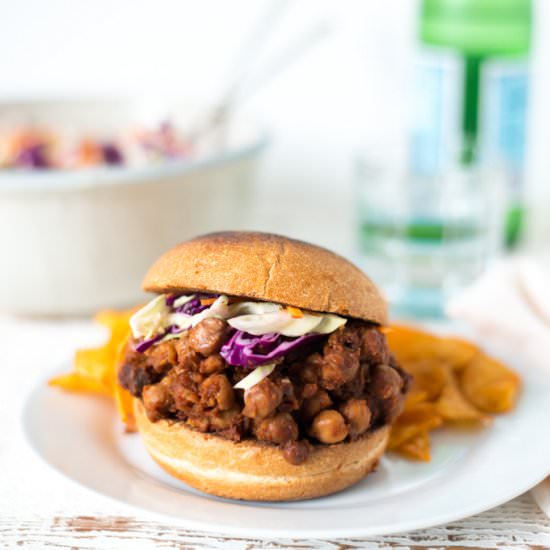 Slow Cooker BBQ Chickpeas