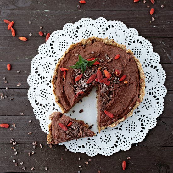 No-Bake Chocolate and Chickpea Cake