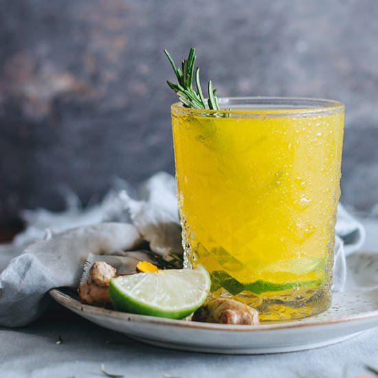 Healing Turmeric Lemonade