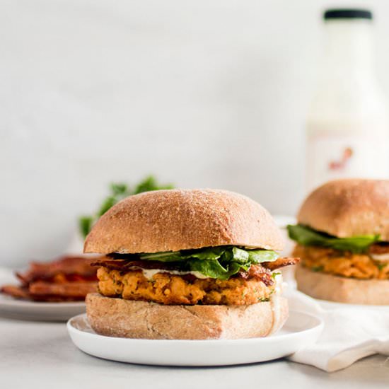Simple Salmon Burgers