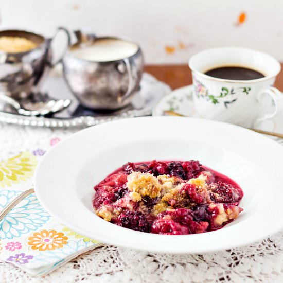 Lavender Mixed Berry Crisp
