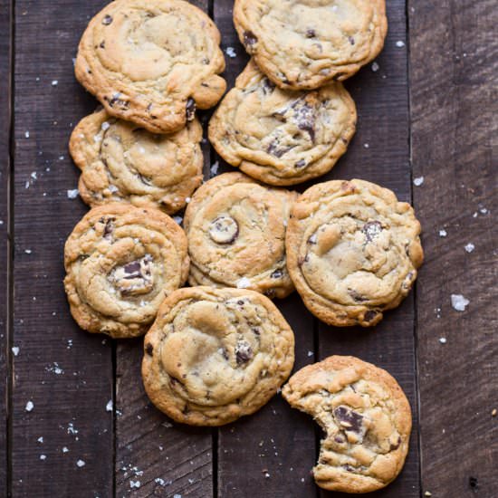 Crispy Chewy Chocolate Chunk Cookie