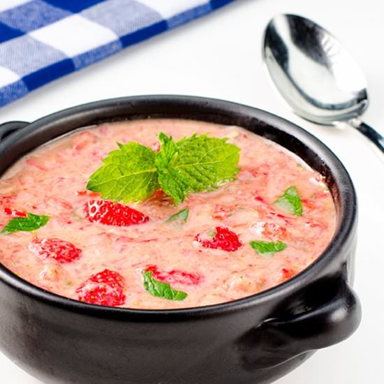 Strawberry-Chipotle Soup with Mint