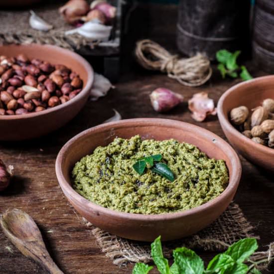Mint Peanut Chutney