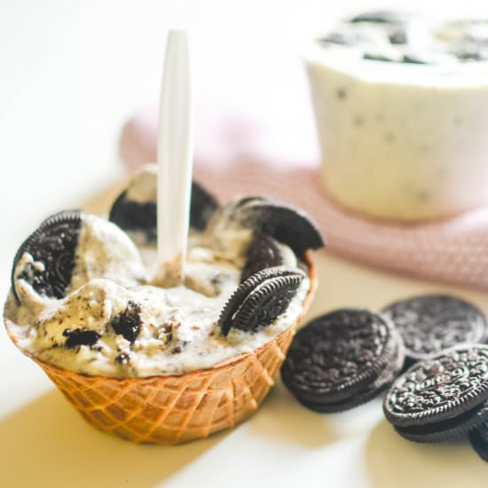 Cookies & Cream No-Churn Ice Cream