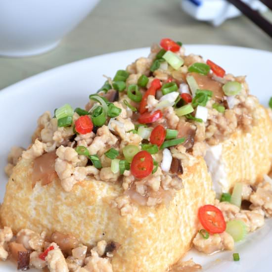 Tofu with Minced Meat Topping