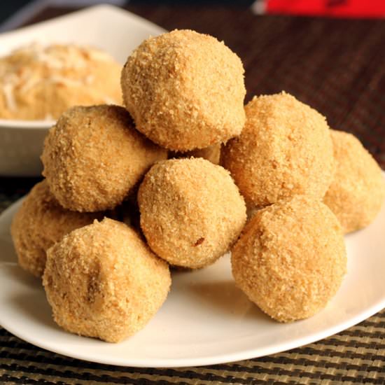 Rajasthani Churma Laddoo