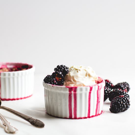 7-Minute Blackberry Crisp