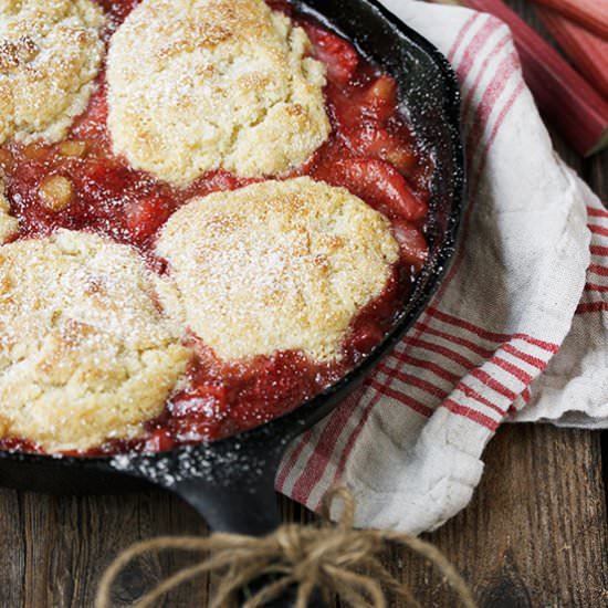 Skillet Strawberry Rhubarb Cobbler