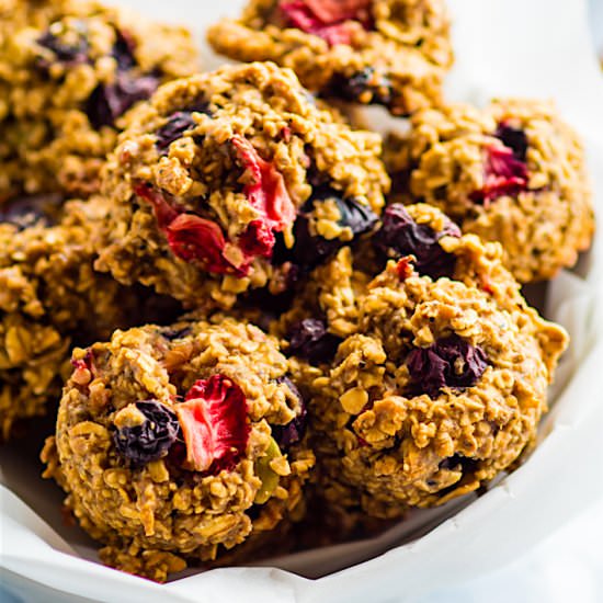 Berry Oatmeal Breakfast Cookies