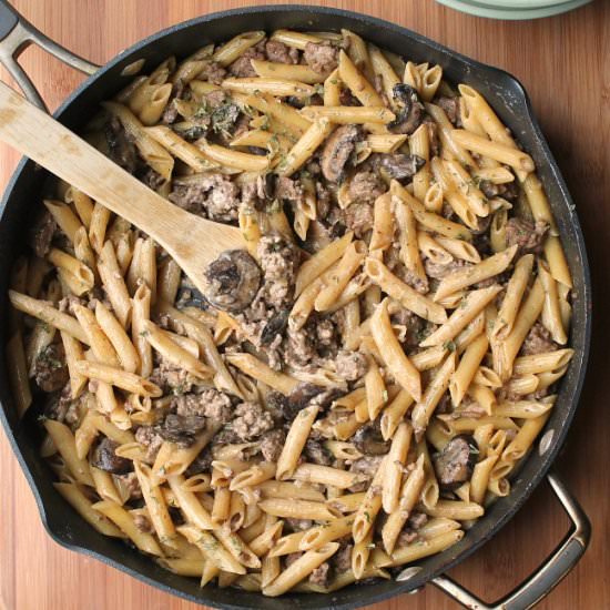 One Pot Beef Stroganoff Pasta