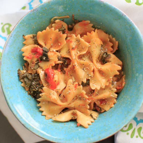 One Pot Spinach and Mushroom Pasta