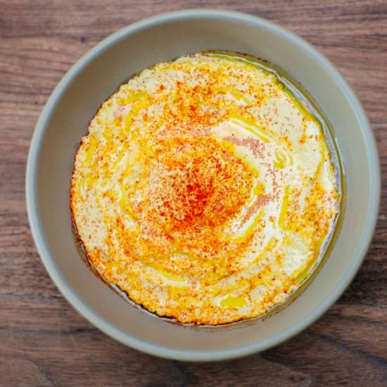 Easy Garlic Hummus with Dried Chickpeas