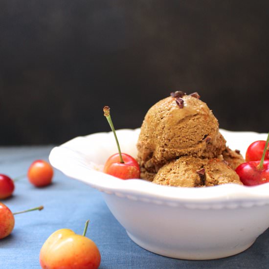 Cinnamon Ginger Molasses Ice Cream