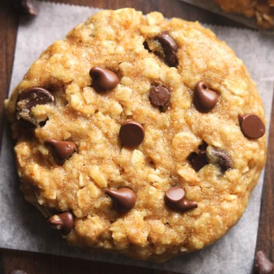Chocolate Chip Peanut Butter Cookie