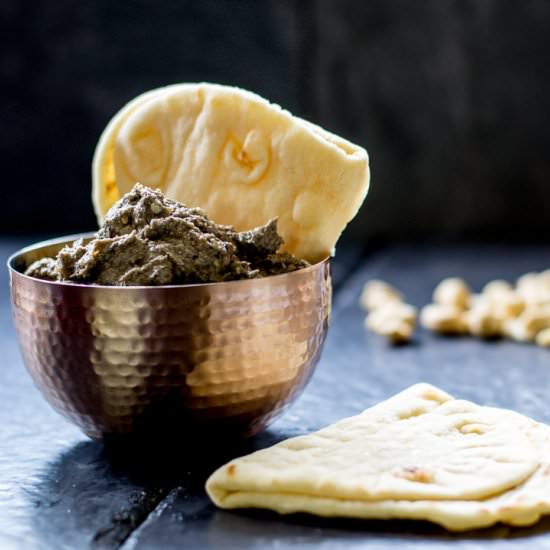 Vegan Smoky Garlic Mushroom Pate