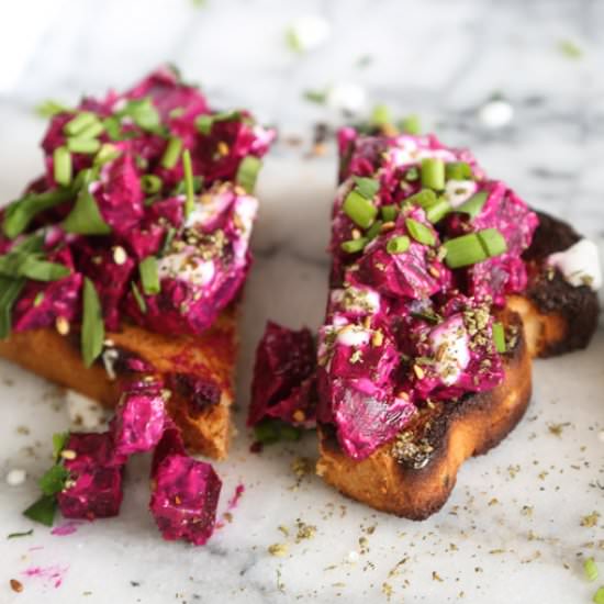 Za’atar Roasted Beet Toasts