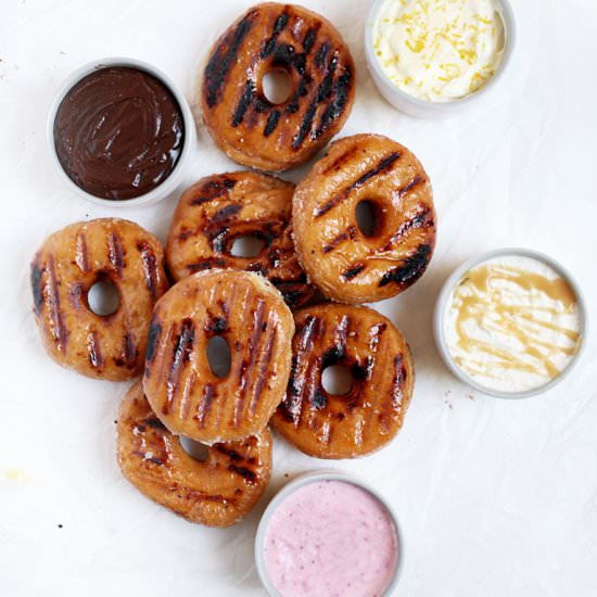 Grilled Donuts with Dip