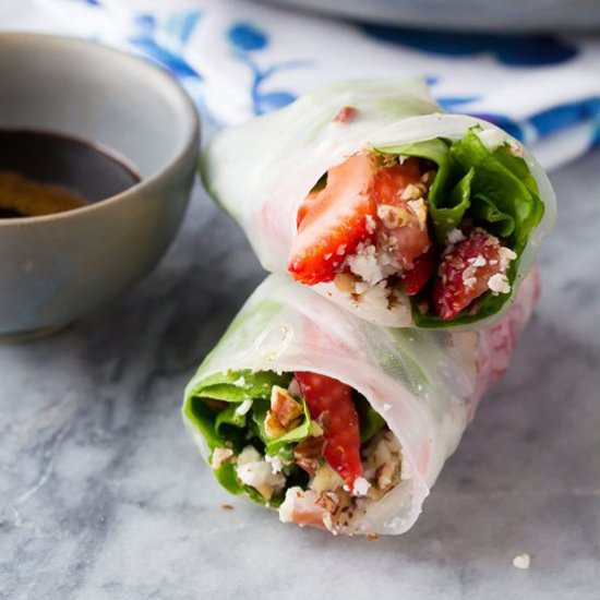 Strawberry Spinach Spring Rolls