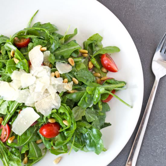 fresh arugula salad