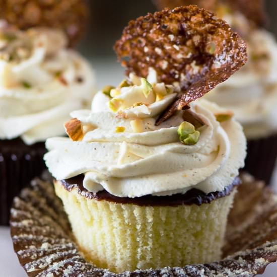 Cannoli Cupcakes