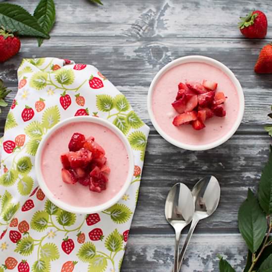 Fresh Strawberry Mousse for Two