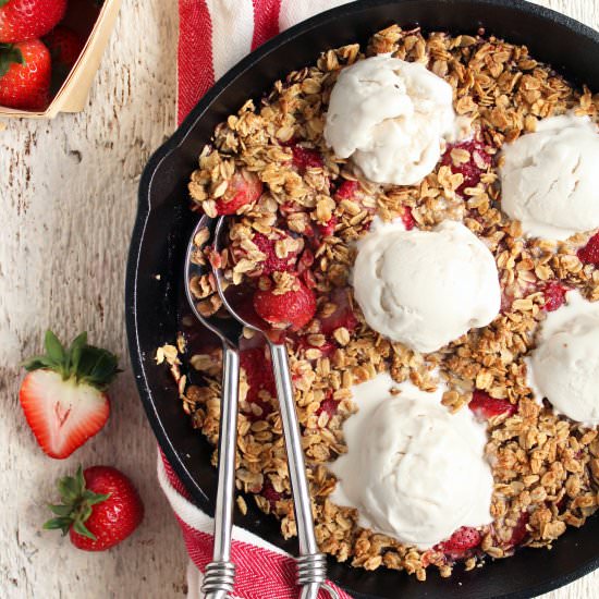 Easy Strawberry Crisp