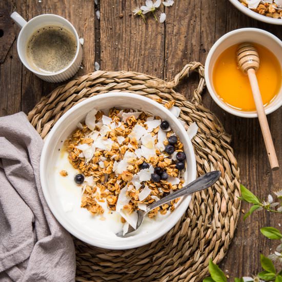 Coconut & Blueberry Granola