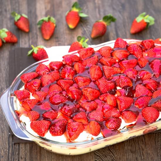 Strawberry Tiramisu