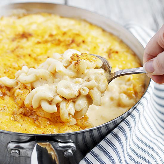 One-Pan Extra Creamy Mac and Cheese