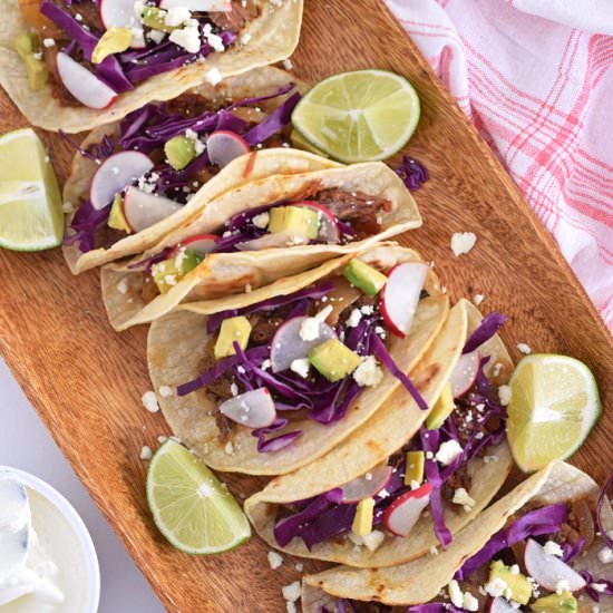 Slow Cooker Chipotle Beef Tacos