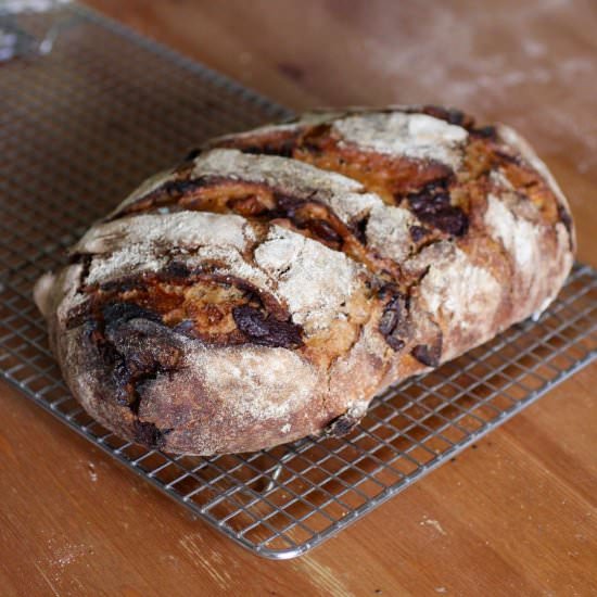 Chocolate, fig and nut bread