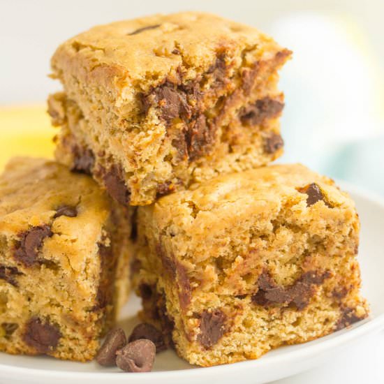 Banana Chocolate Chip Snack Cake