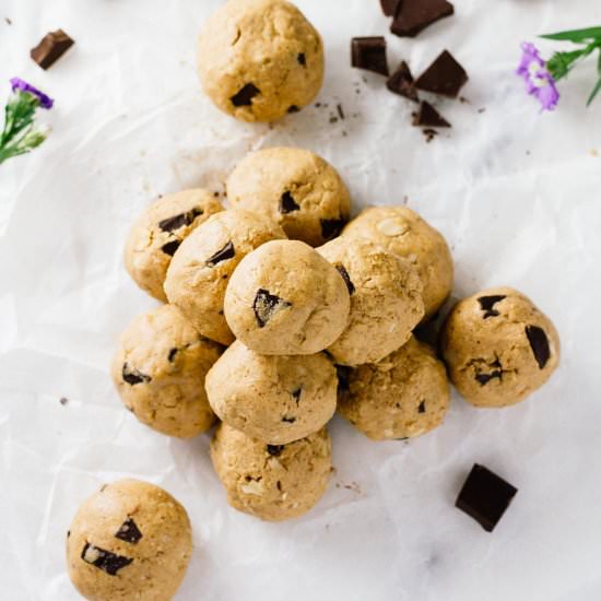 Cookie Dough Energy Bites