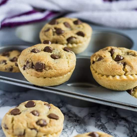 Nutella Stuffed Cookie Pies