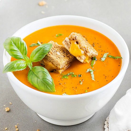 Roasted Tomato Basil Soup