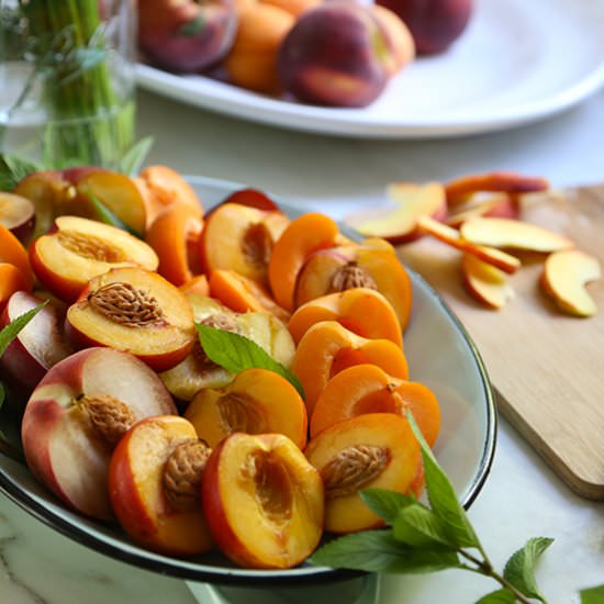 Peaches & Portobellos