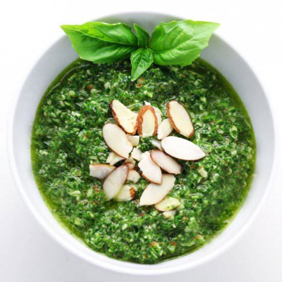 Vegan Kale Pesto