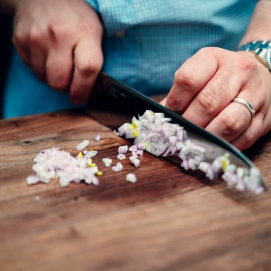 How to Cut a Shallot