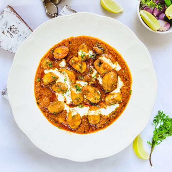 Mushroom in Almond Gravy